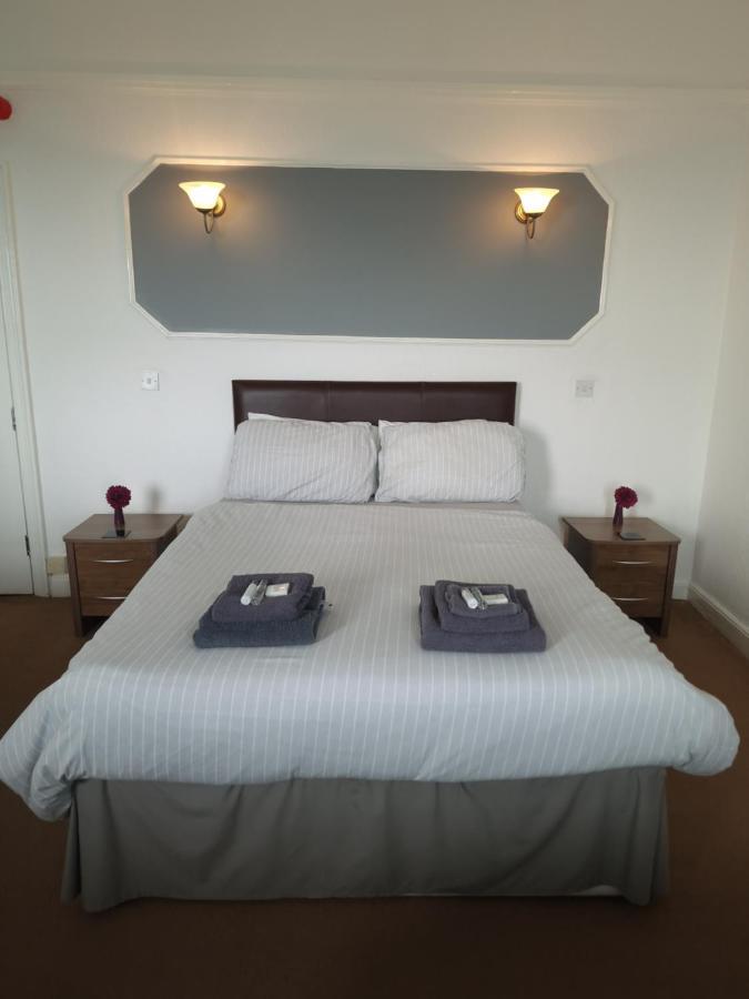 Highlander Hotel Скарборо Экстерьер фото