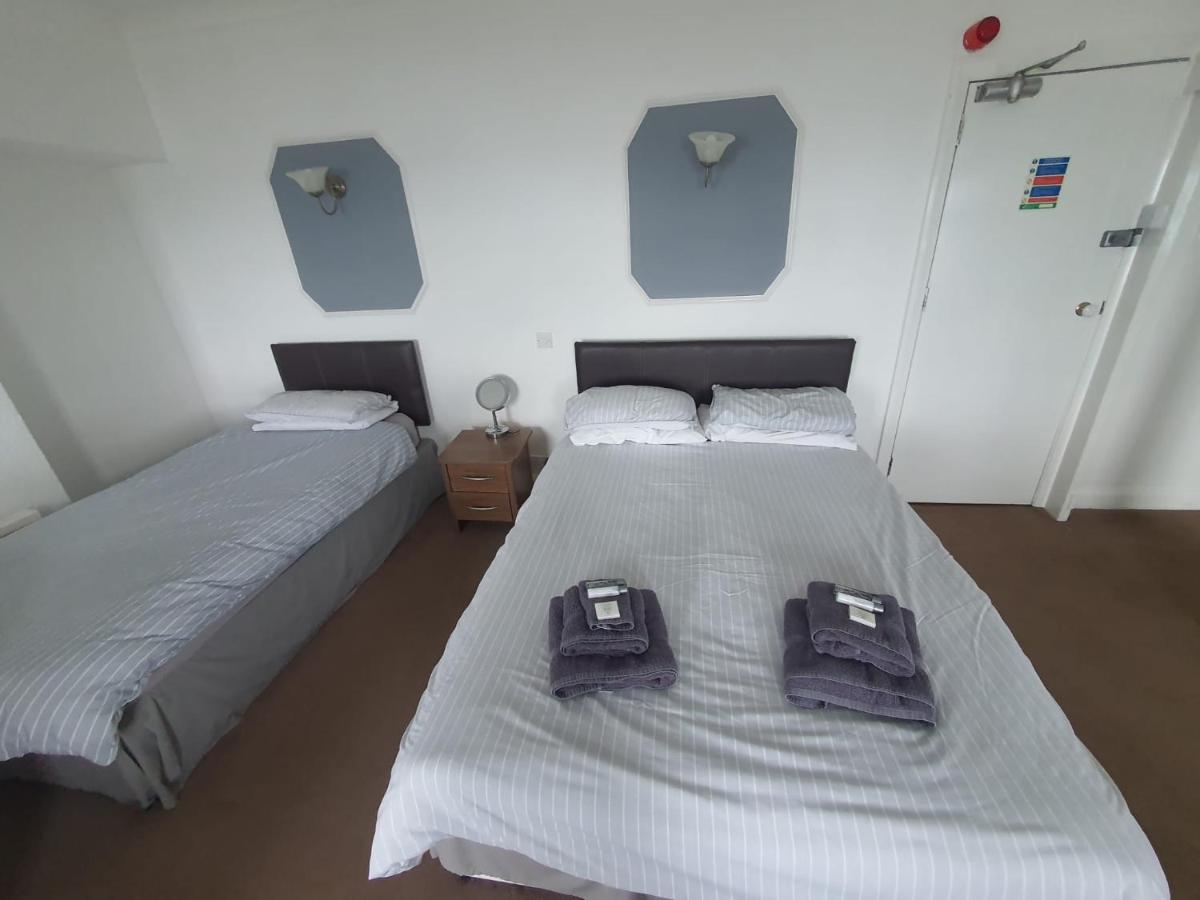 Highlander Hotel Скарборо Экстерьер фото